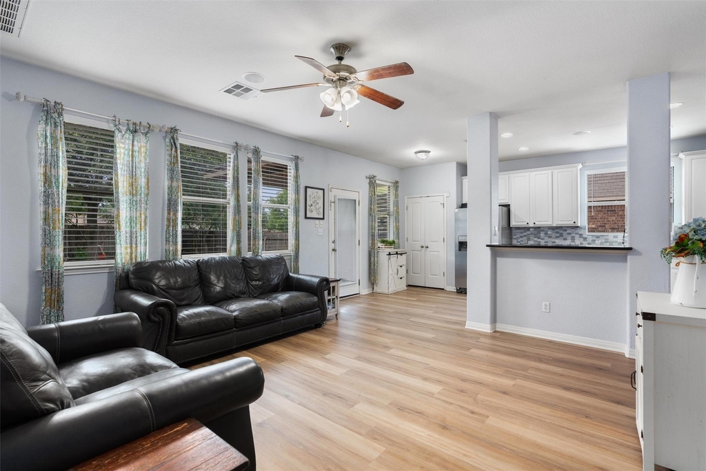 1406 Grande Mesa Dr - Photo 6