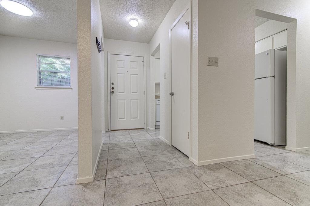 824 King Albert St - Photo 1