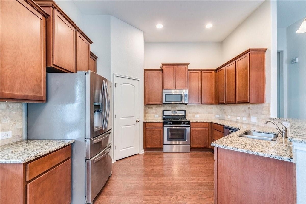 13000 Alans Way - Photo 8