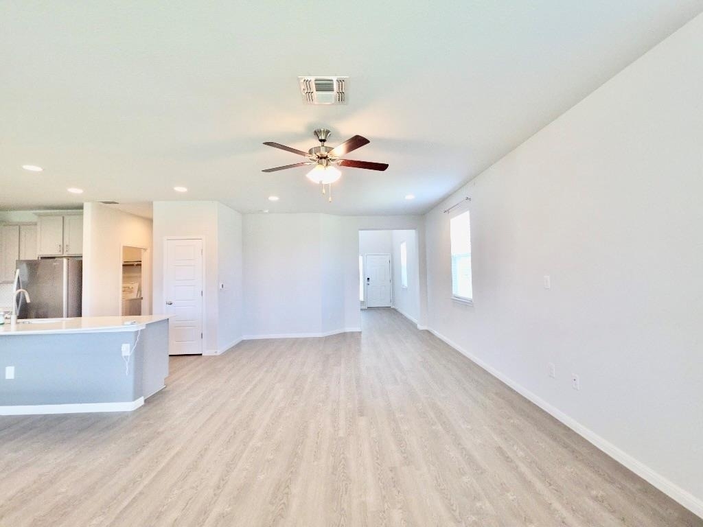 10400 Alemoor Dr - Photo 3