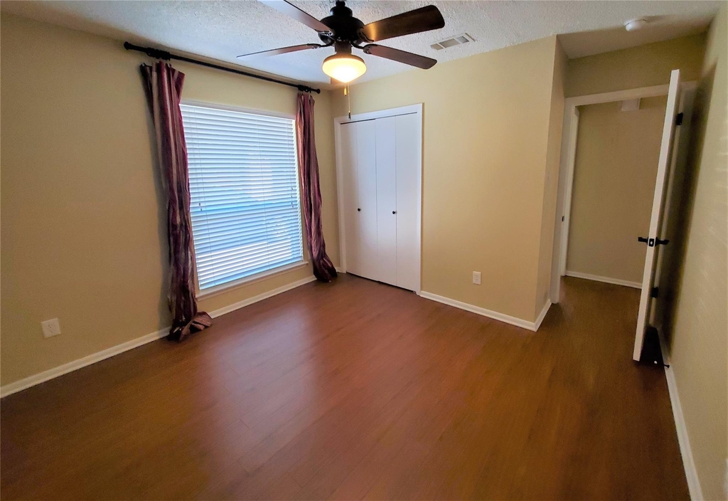 11905 Bell Ave - Photo 7