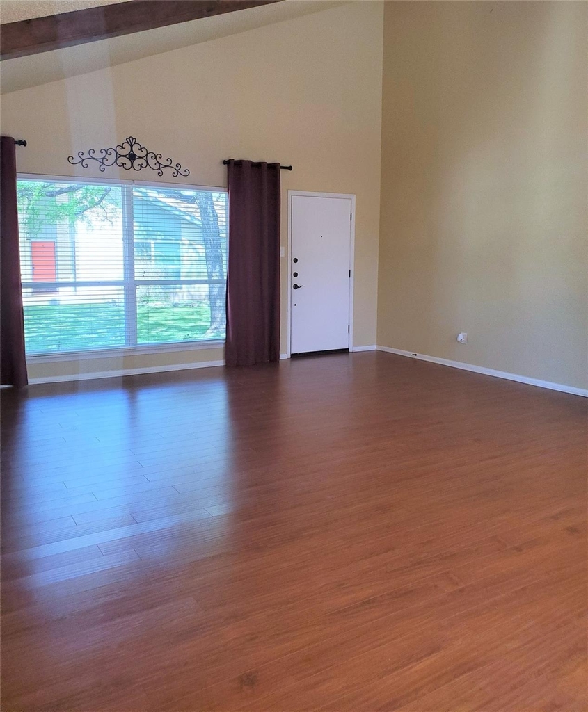 11905 Bell Ave - Photo 1