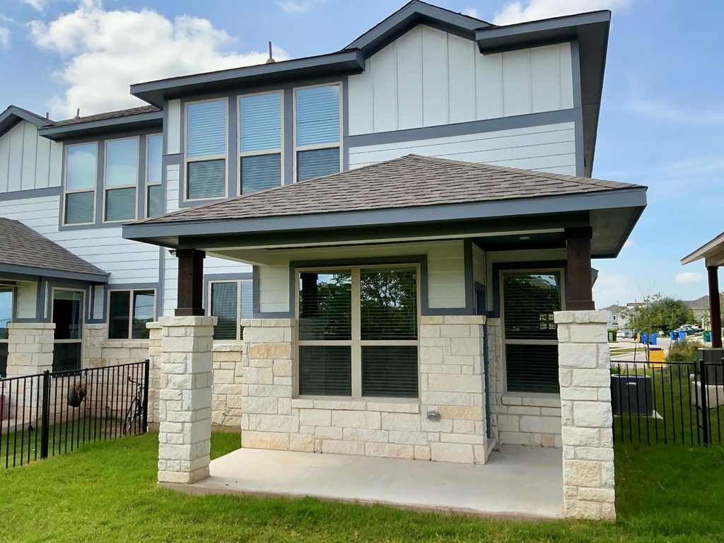 2204 Cornfield Dr - Photo 14
