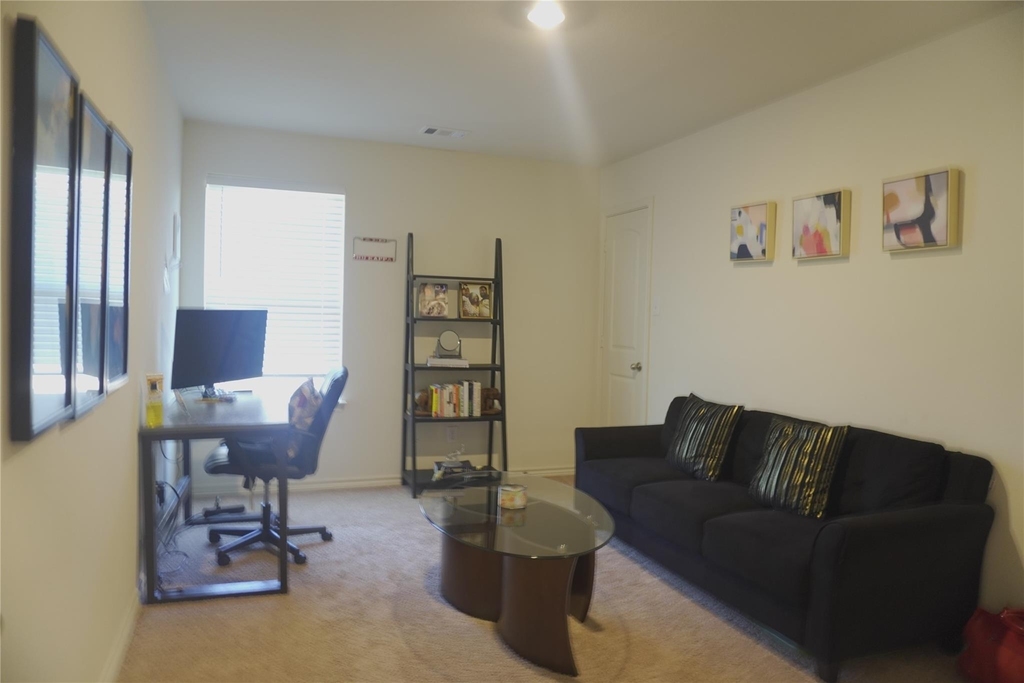14300 Prairie Sod Ln - Photo 20