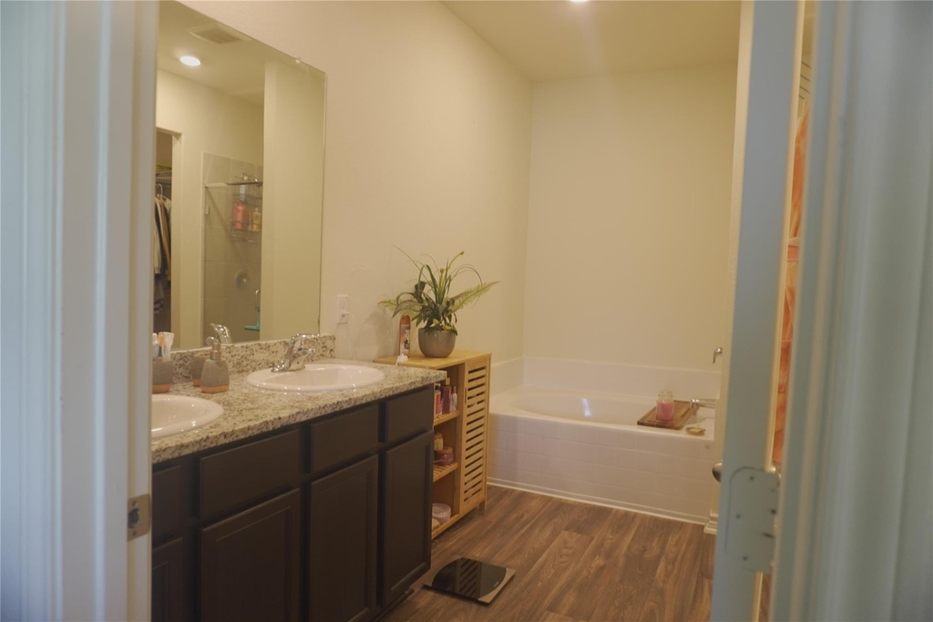 14300 Prairie Sod Ln - Photo 14