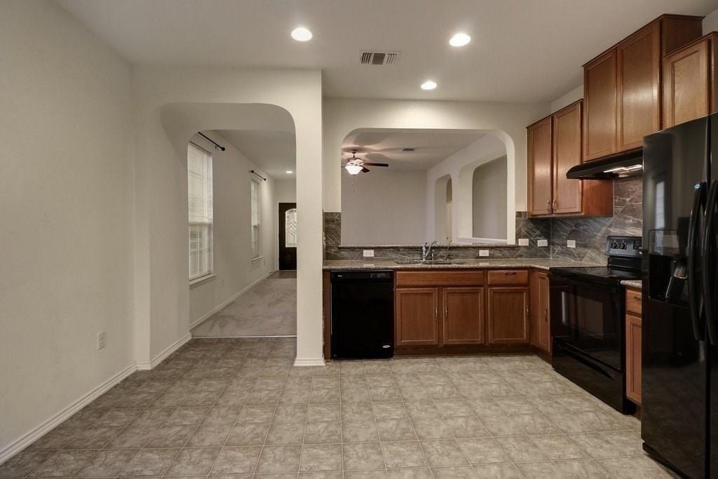 11208 Kildoon Dr - Photo 9