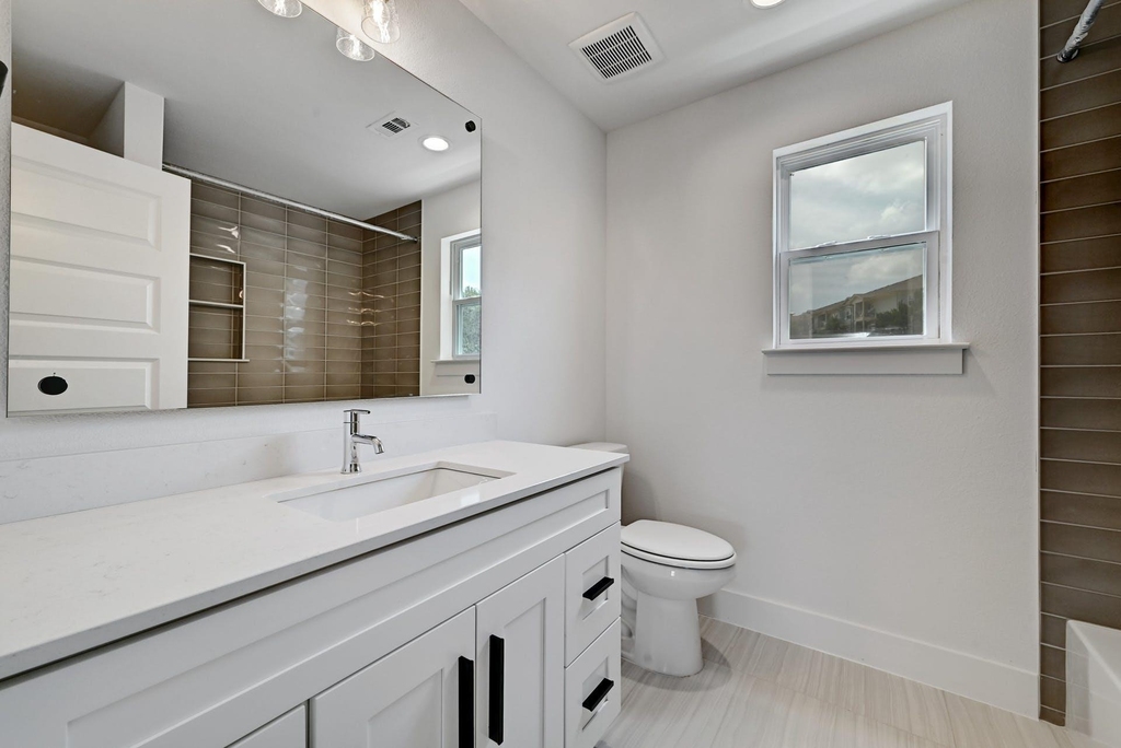 2308 Maxwell Ln - Photo 16