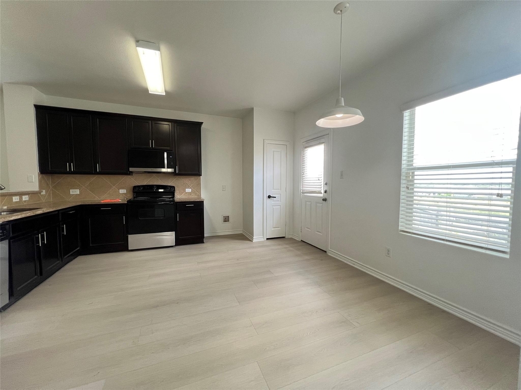 13509 Coomer Path - Photo 5
