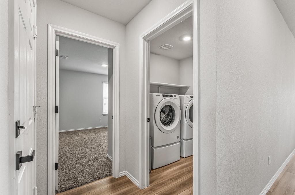 1427 Brookfield St - Photo 10