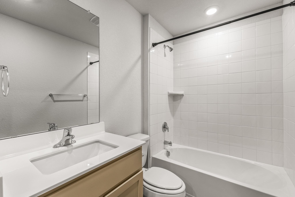1427 Brookfield St - Photo 9