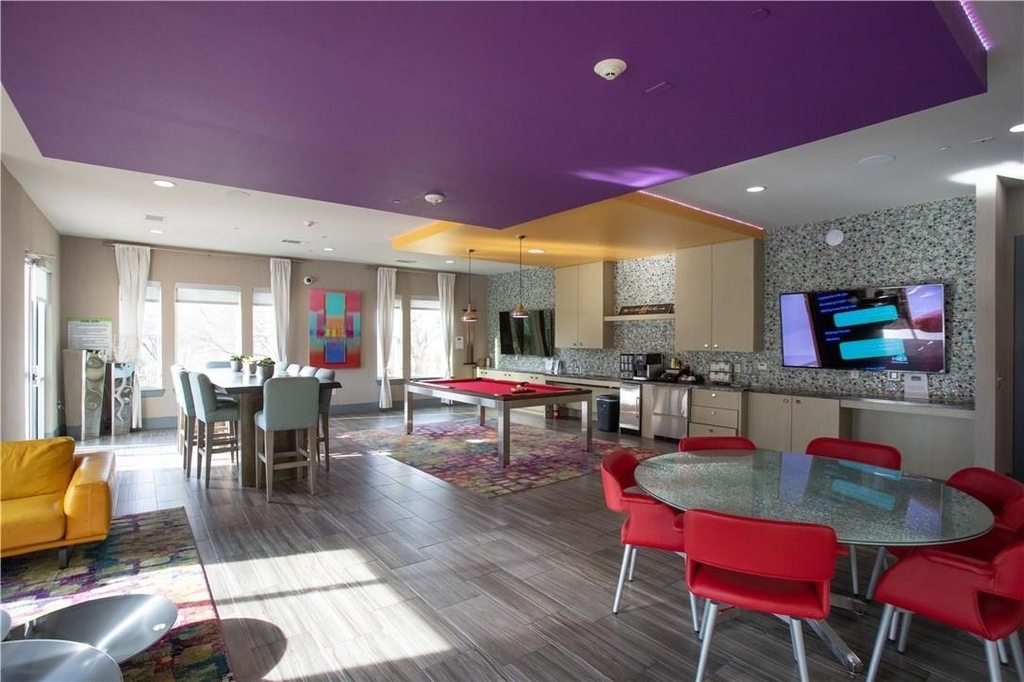 1900 Barton Springs Rd - Photo 25