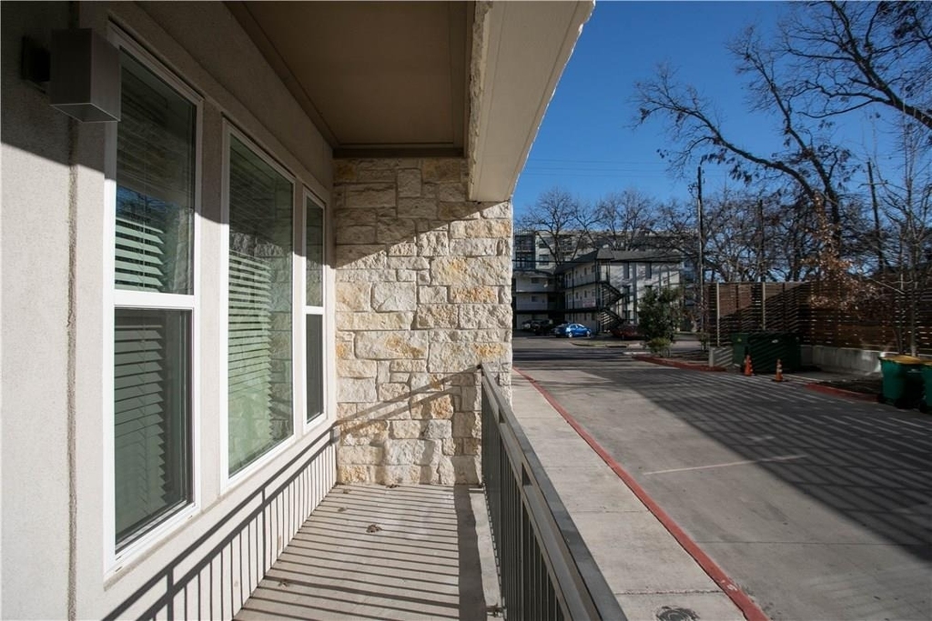 1900 Barton Springs Rd - Photo 14