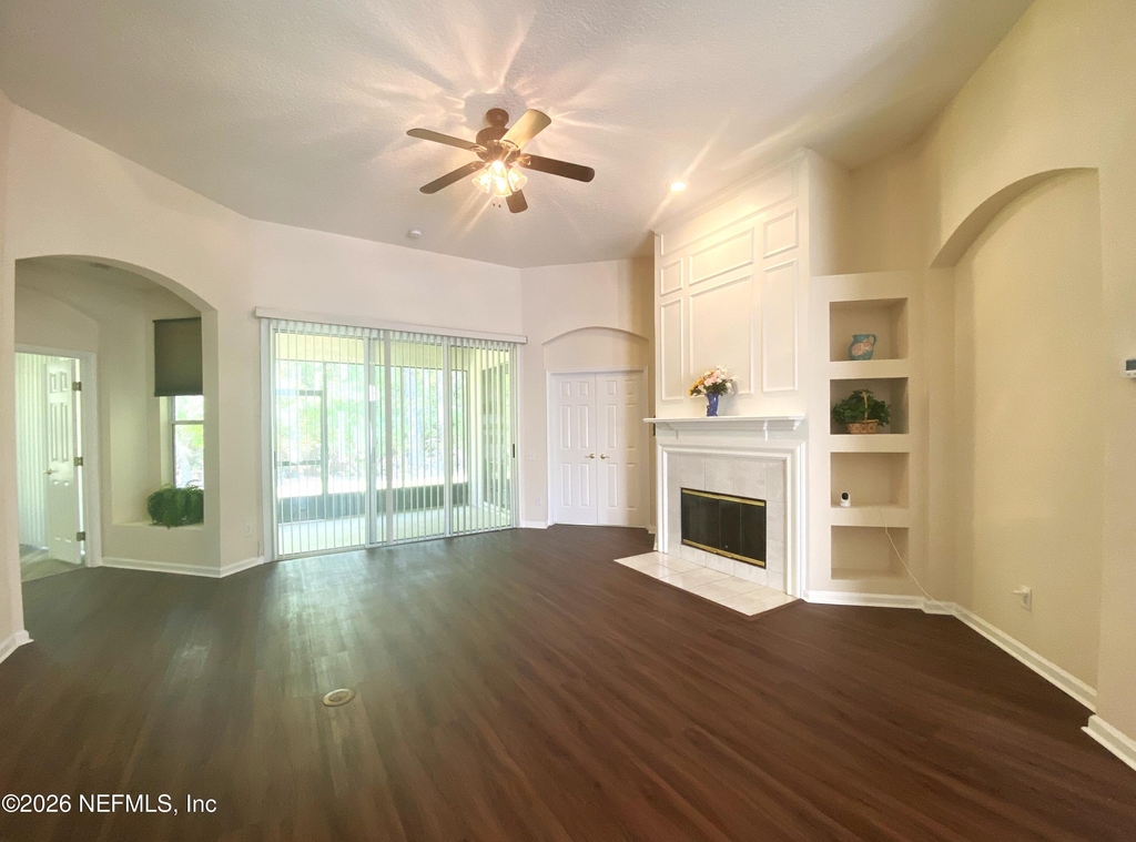 10519 Creston Glen Circle - Photo 2