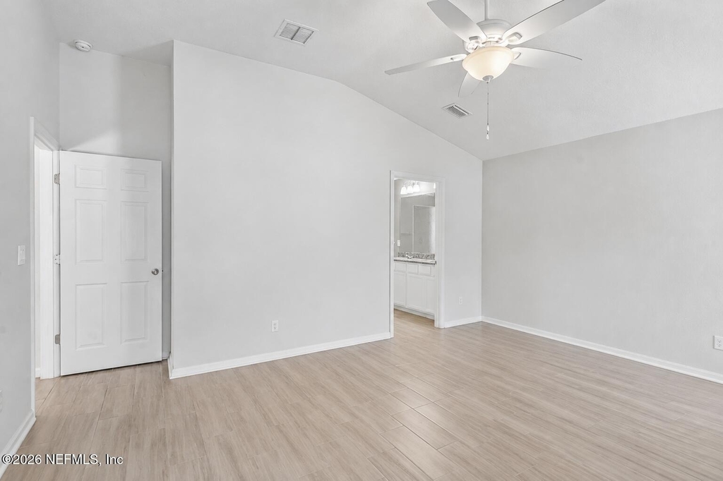 6117 Patriots Landing Lane - Photo 16