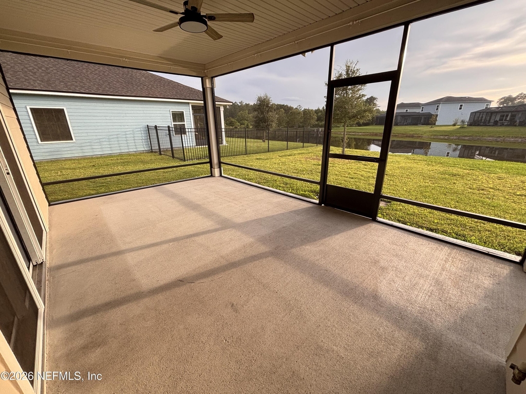 212 Willow Creek Court - Photo 36