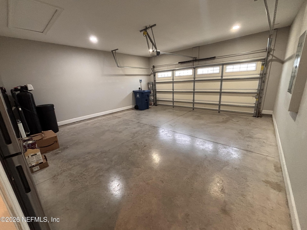 212 Willow Creek Court - Photo 26