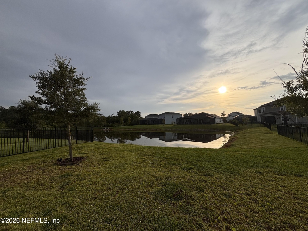 212 Willow Creek Court - Photo 38