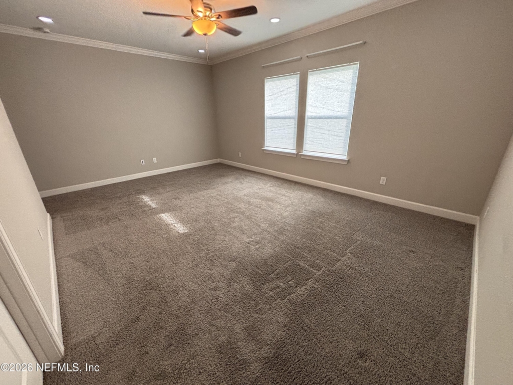 212 Willow Creek Court - Photo 31