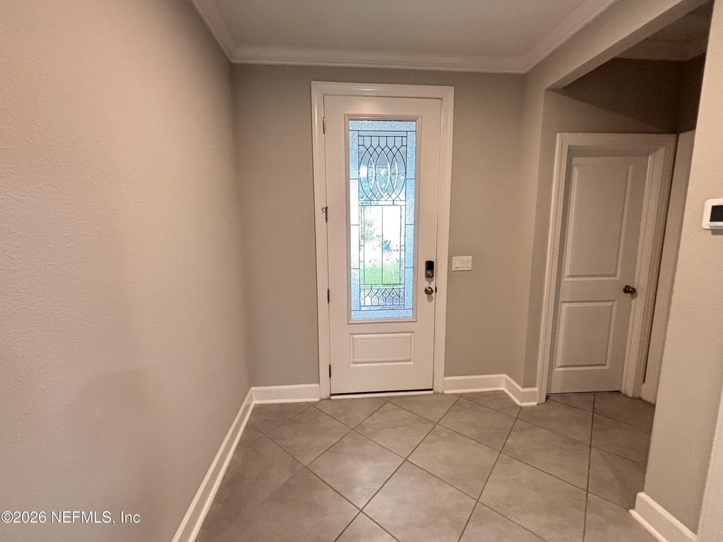 212 Willow Creek Court - Photo 3