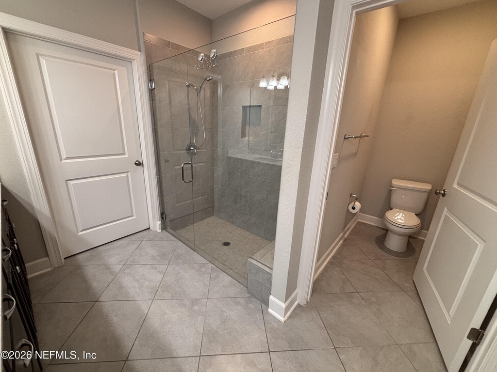 212 Willow Creek Court - Photo 34