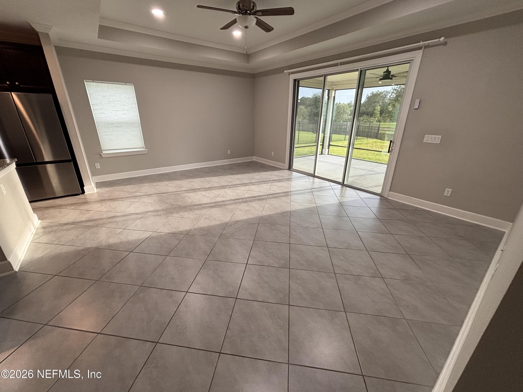 212 Willow Creek Court - Photo 11
