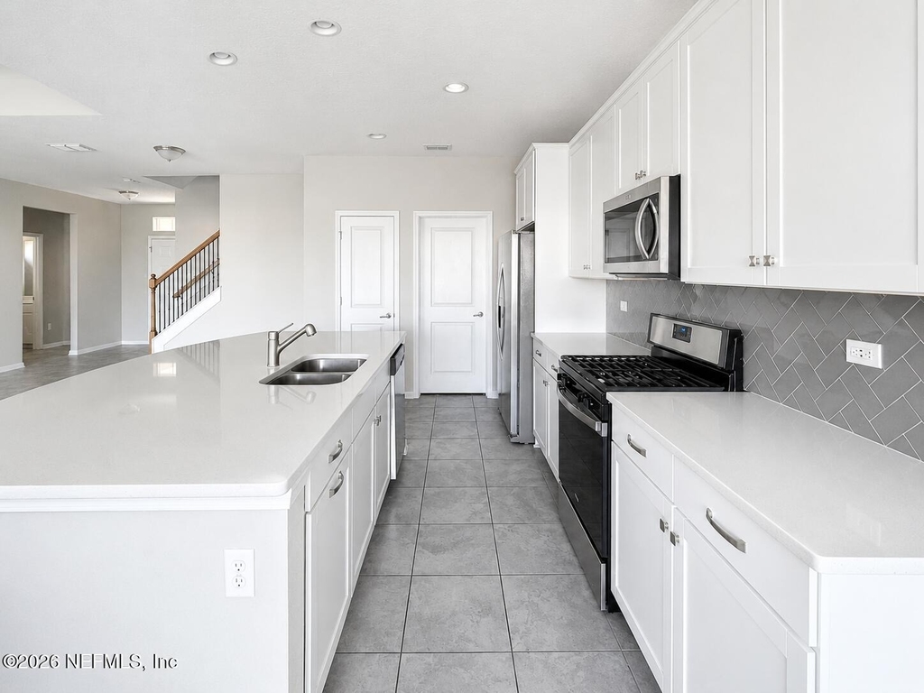 142 Ness Circle - Photo 6