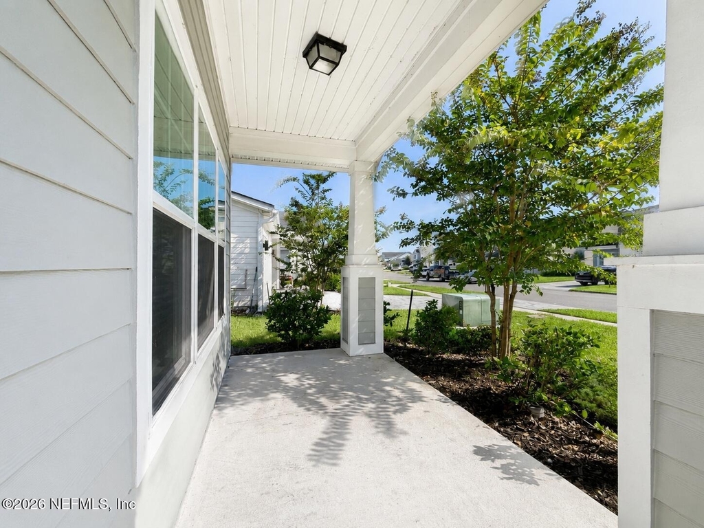 142 Ness Circle - Photo 1