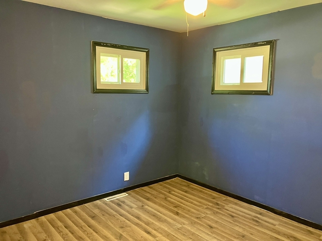 513 E Main Street - Photo 16