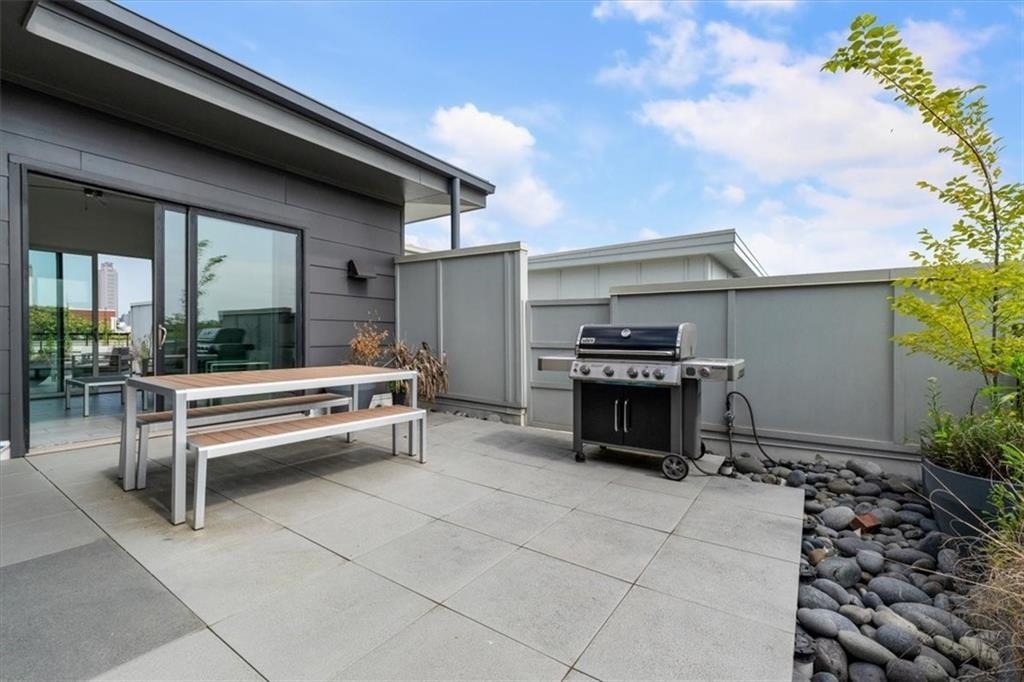 22 Airline Street Ne - Photo 31