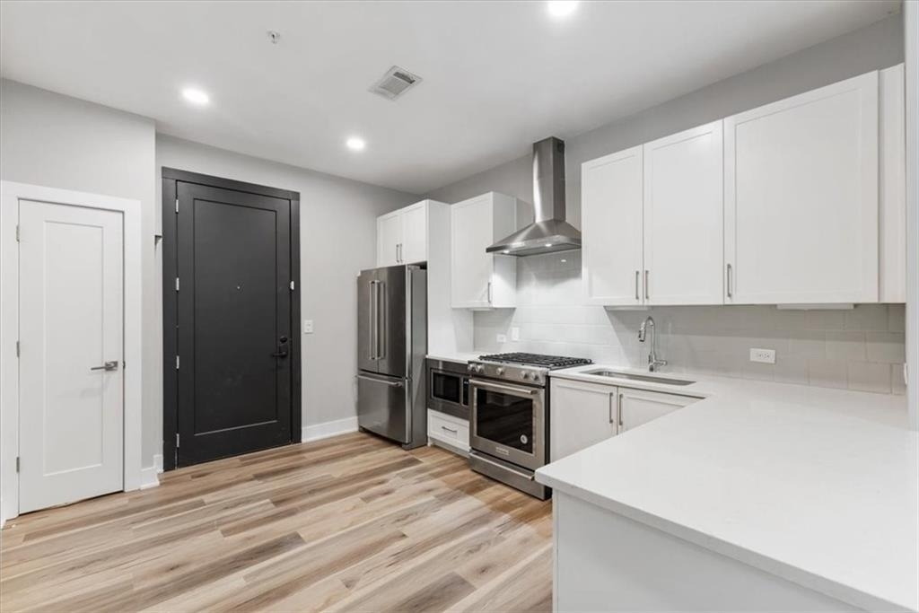 22 Airline Street Ne - Photo 3