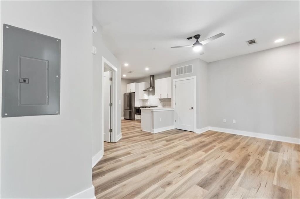 22 Airline Street Ne - Photo 12