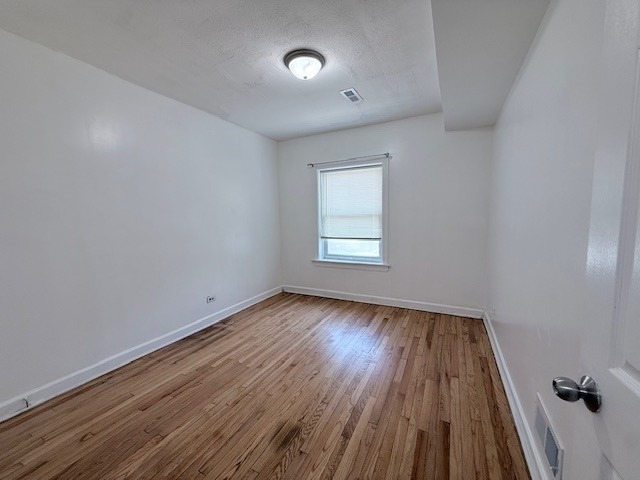834 N Christiana Avenue - Photo 6