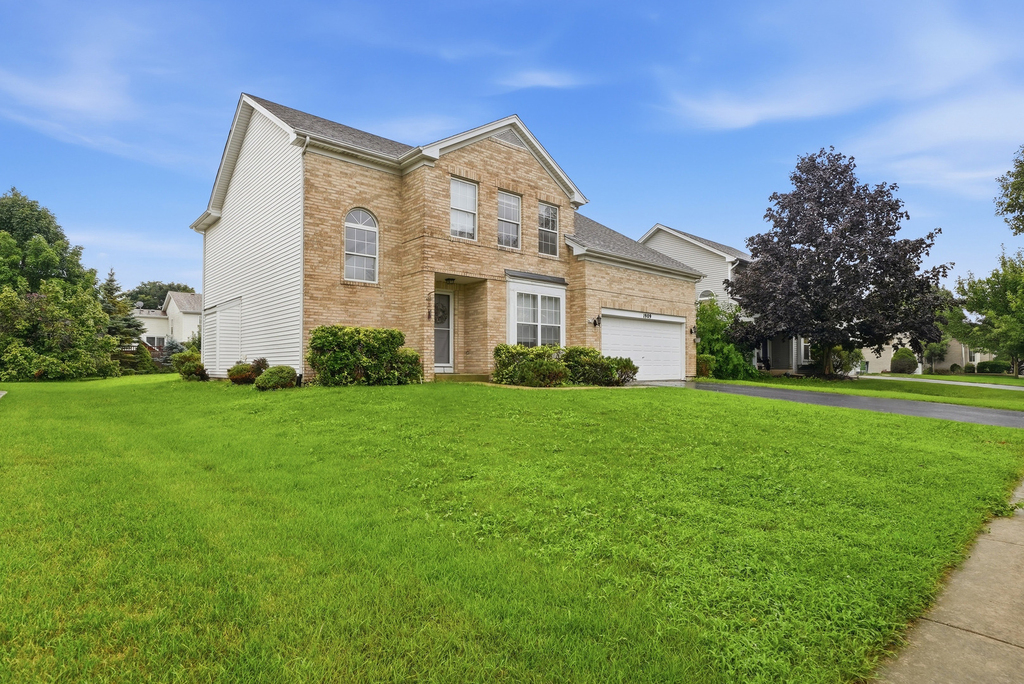 1909 Havenhill Drive - Photo 1