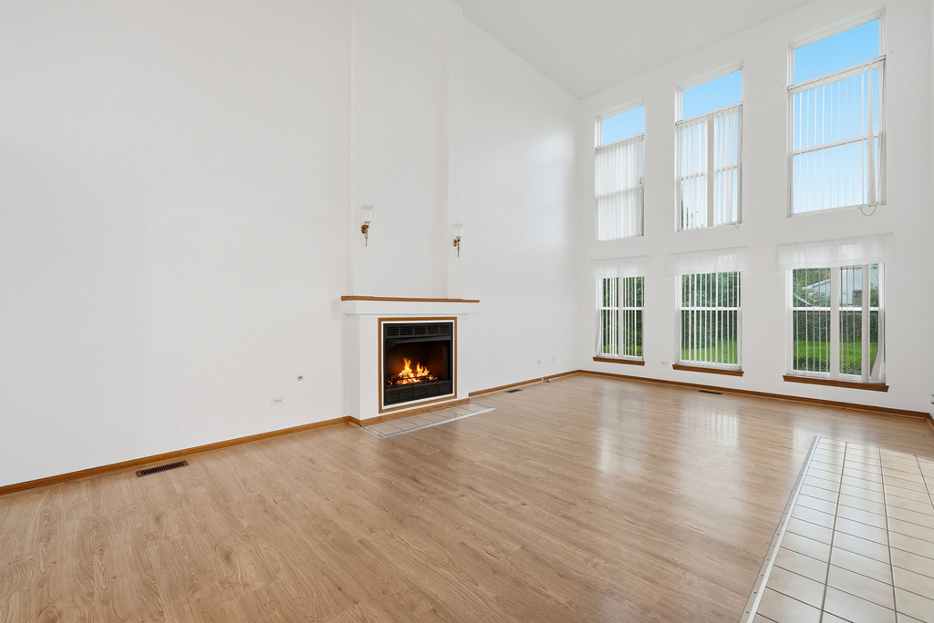 1909 Havenhill Drive - Photo 2
