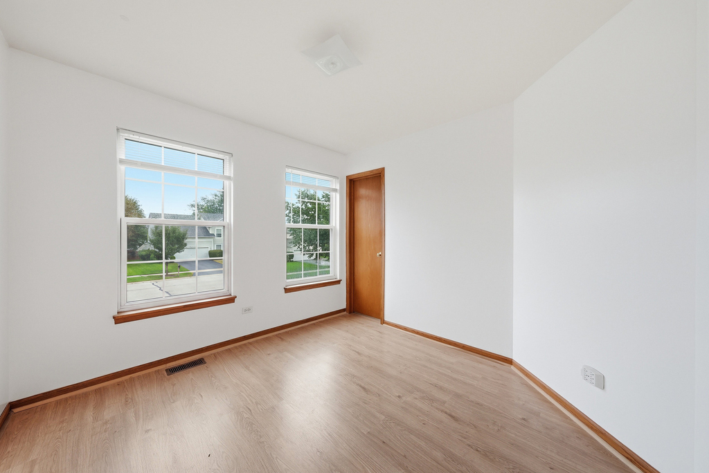 1909 Havenhill Drive - Photo 16