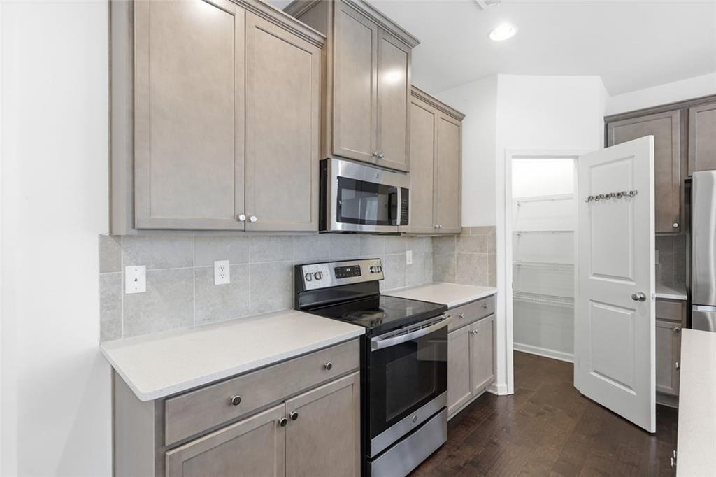 586 Morrow Lane Sw - Photo 9