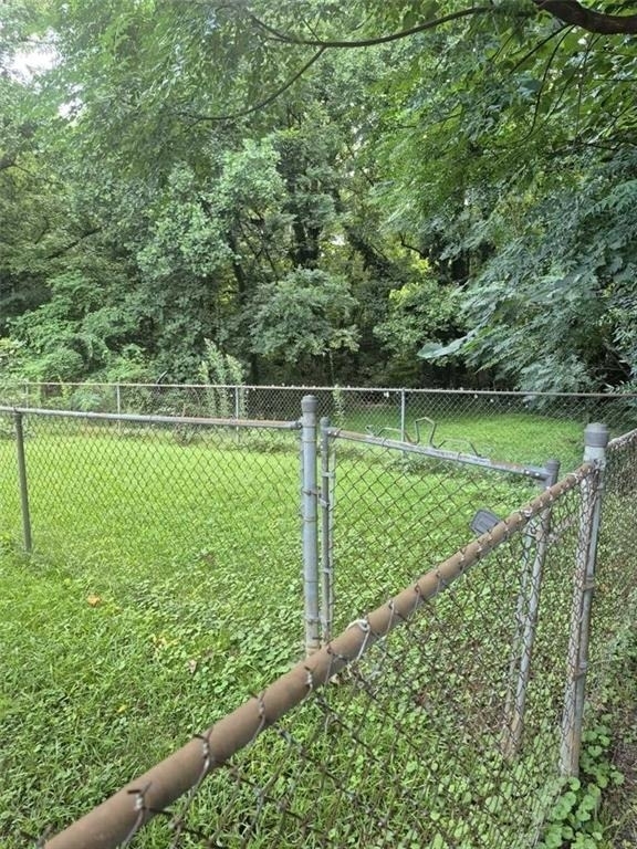 1995 Phillips Drive Se - Photo 1
