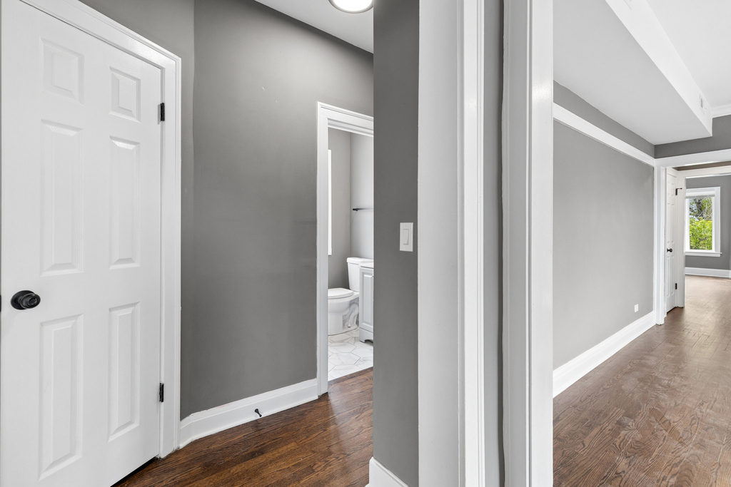 8210 S Marshfield Avenue - Photo 6