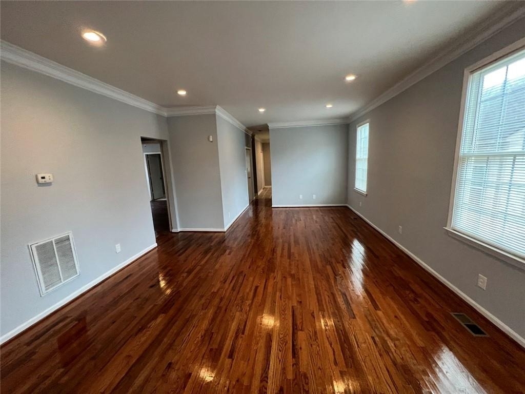699 Smith Street Sw - Photo 2
