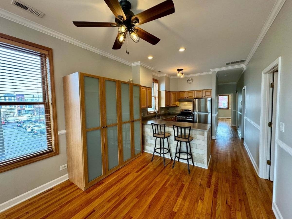 1537 N Fairfield Avenue - Photo 7