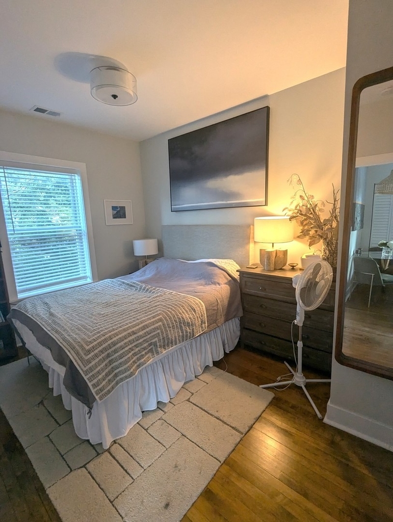 958 N Winchester Avenue - Photo 7
