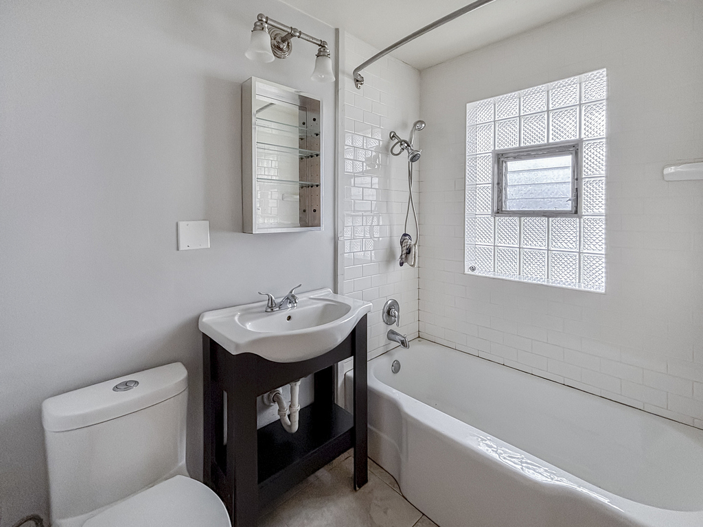5156 W 63rd Place - Photo 16