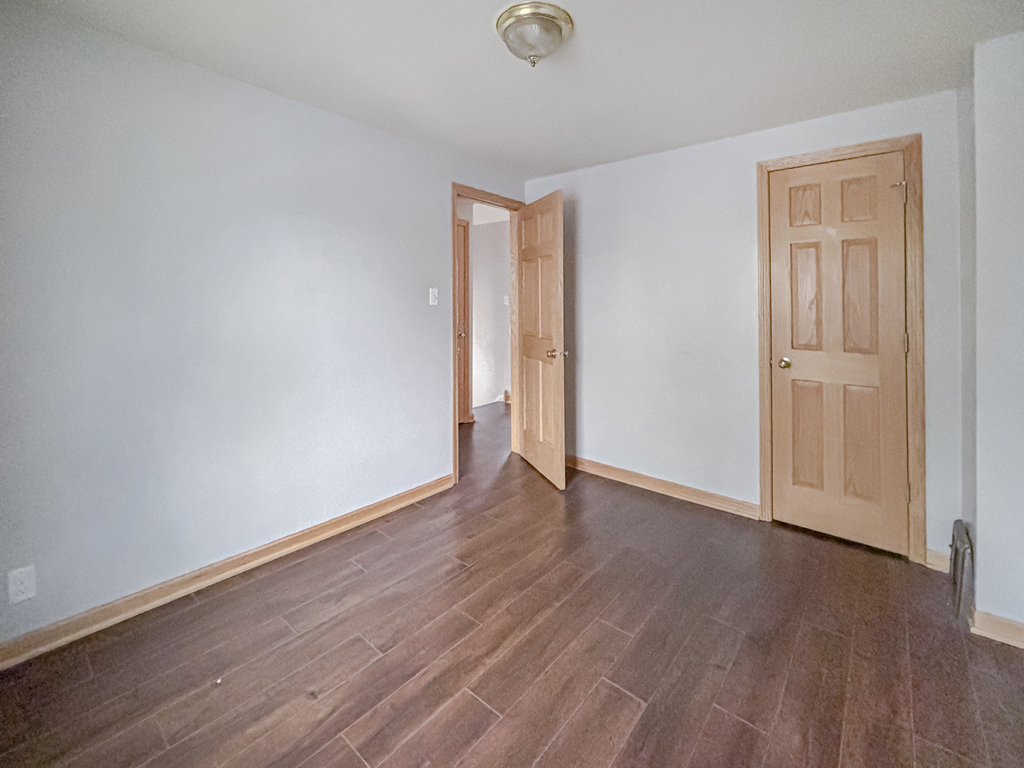 5156 W 63rd Place - Photo 13