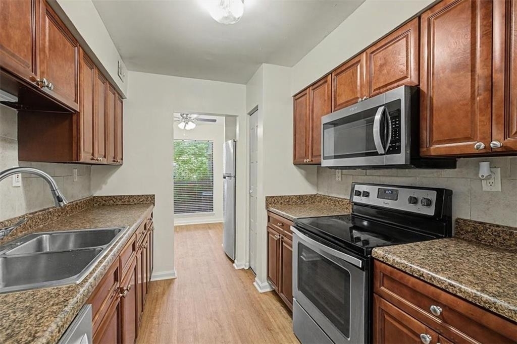 6350 Hawthorne Terrace - Photo 20