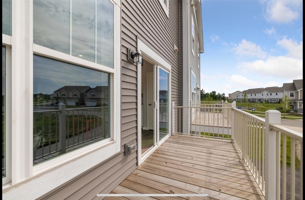 560 Wolverine Drive - Photo 10