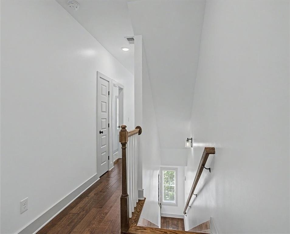 1196 Wylie Street Se - Photo 13