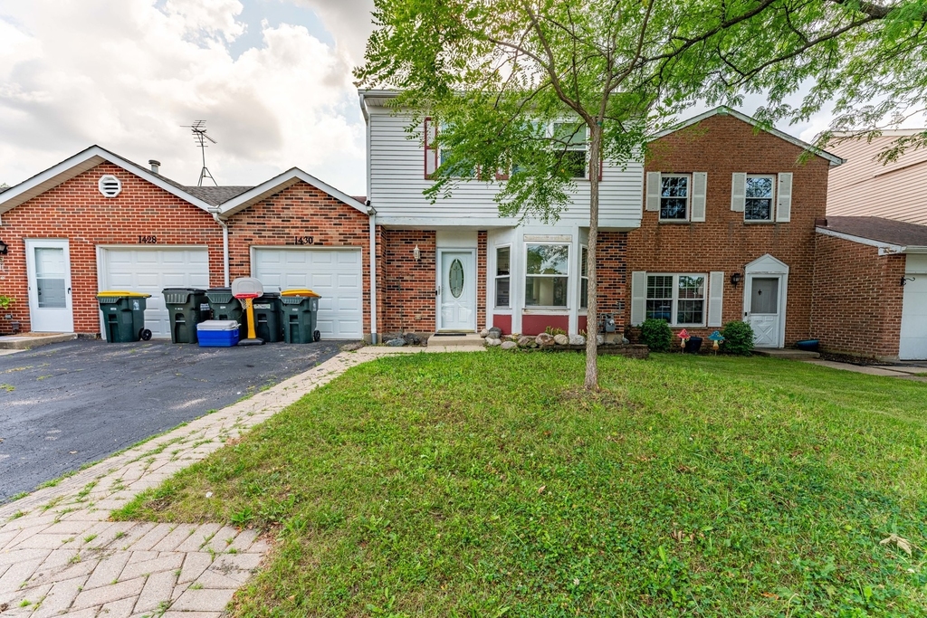 1430 Ash Court - Photo 0