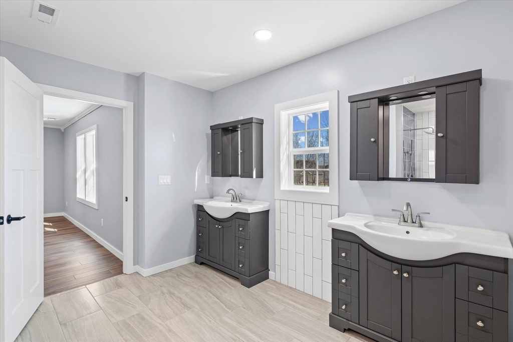 1306 Roberto Road - Photo 29