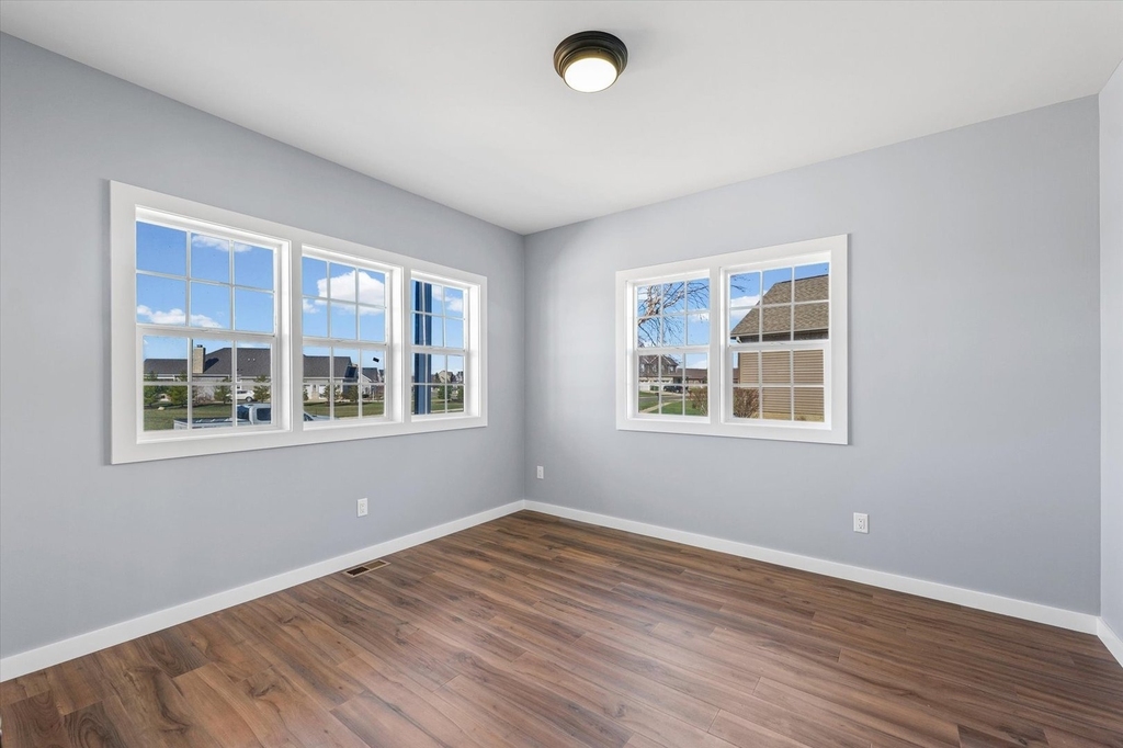 1306 Roberto Road - Photo 14