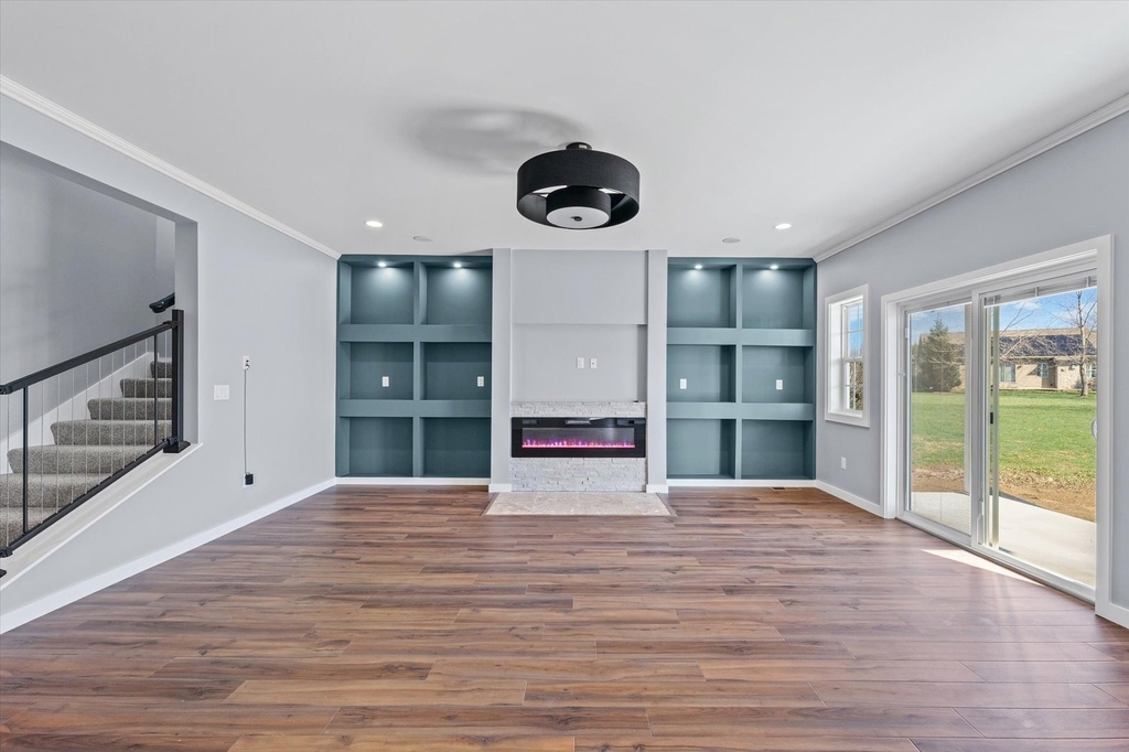 1306 Roberto Road - Photo 3